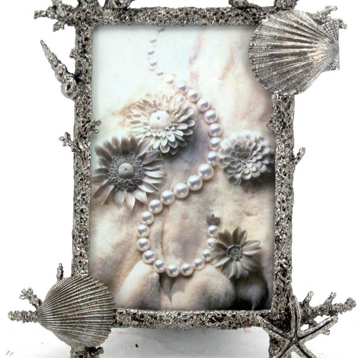 Modern Coastal by Contrast Inc. - Wholesale Picture Frame - Pewter Pectin Clam Frame (4x6")1