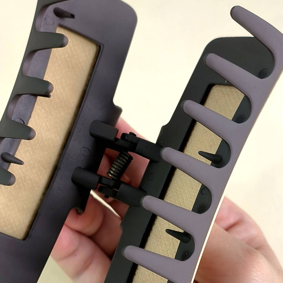 ACCITY - Wholesale Hair Clip - Women's - Cactus Print Leather Hair Claw Clip, Western Style_CWAHA06069