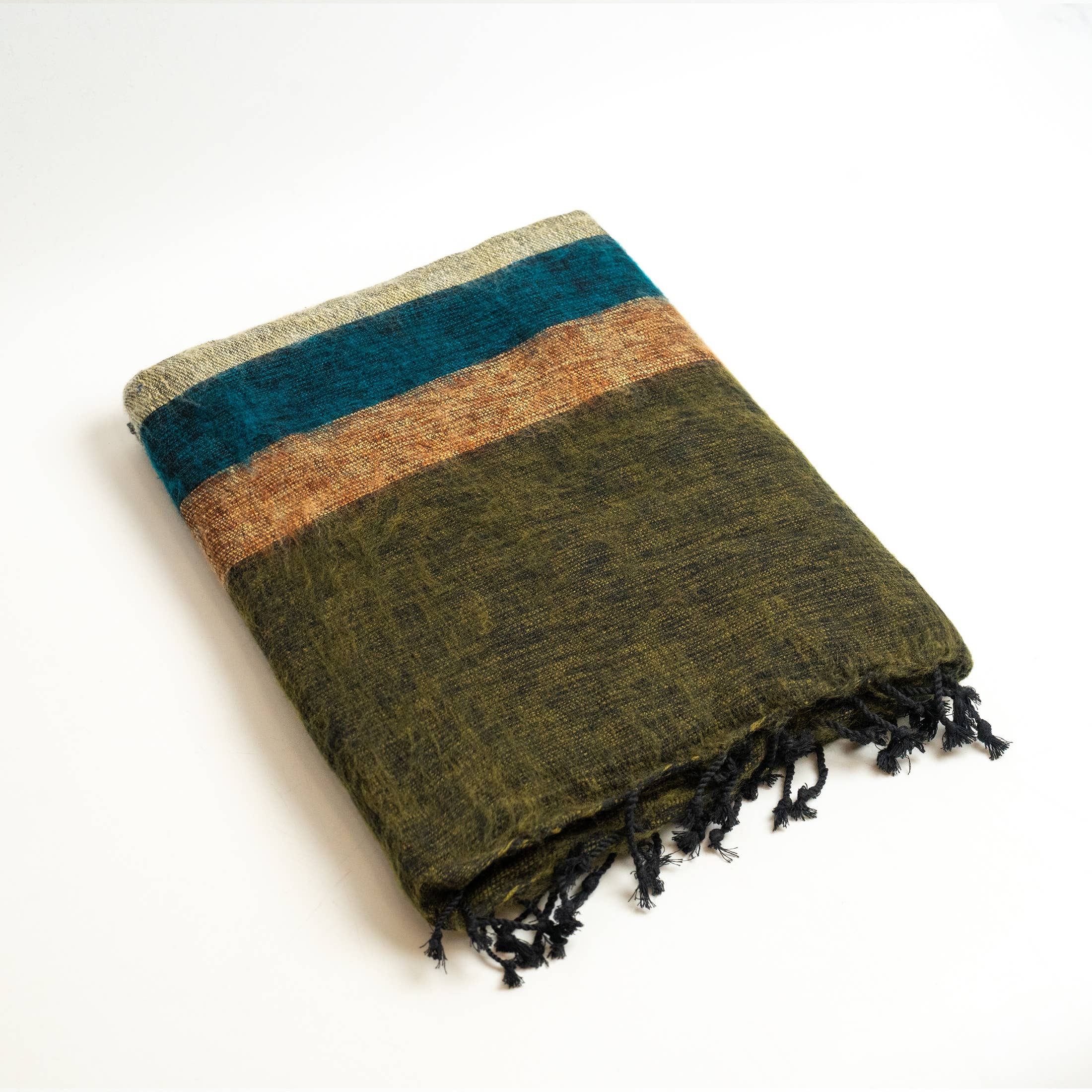 ART HIMALAYAN TRADING LTD - Vendita all'ingrosso Plaid - Coperta da viaggio extra morbida in lana di yak, 14,6 x 96", fatta a mano4