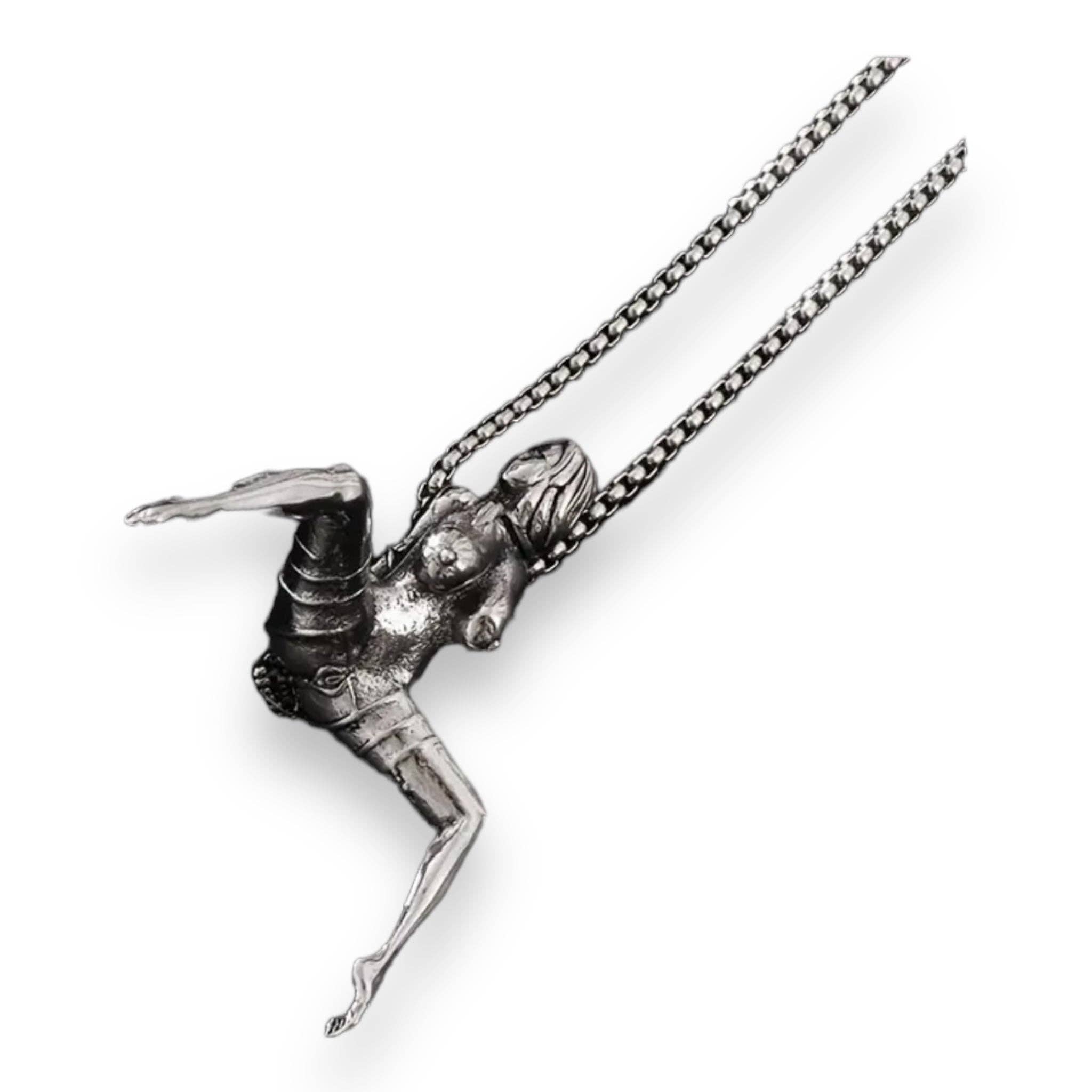 Kinky Pleasure - Vente Colliers à pendentif - Kinky Pleasure - T036 - Collier femme sexy jambes écartées en bondage8