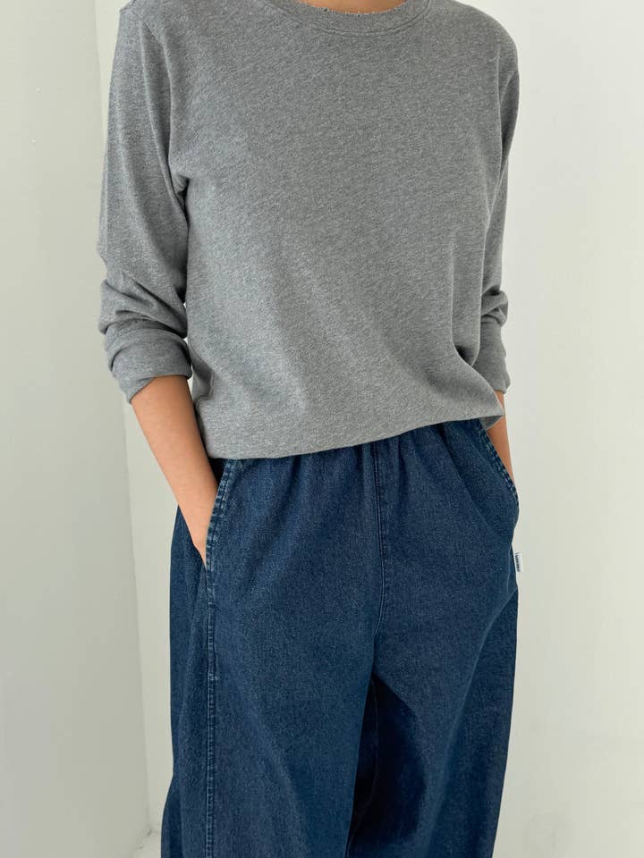 Le Bon Shoppe - Wholesale T-Shirt - Women's - Everyday Long Sleeve Tee (2S-2M-1L)1