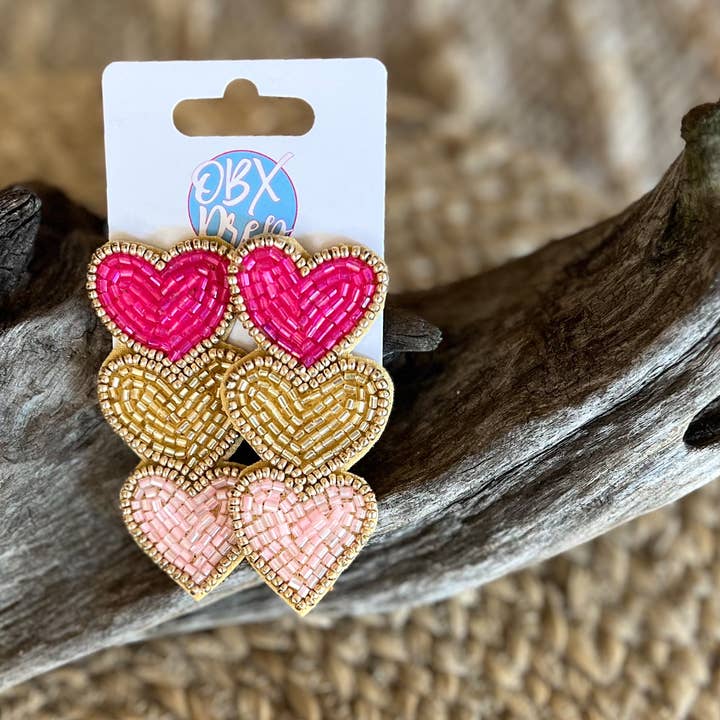 OBX Prep - Wholesale Hangende/ronde oorbellen - Drievoudige Hartjes Kralen Oorbellen – Zoet en Stijlvol!5