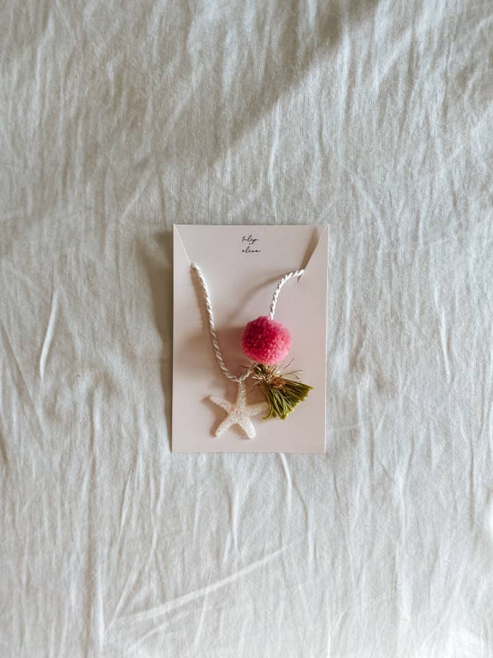 Collier étoile de mer pour la vente par Tulip+Olive