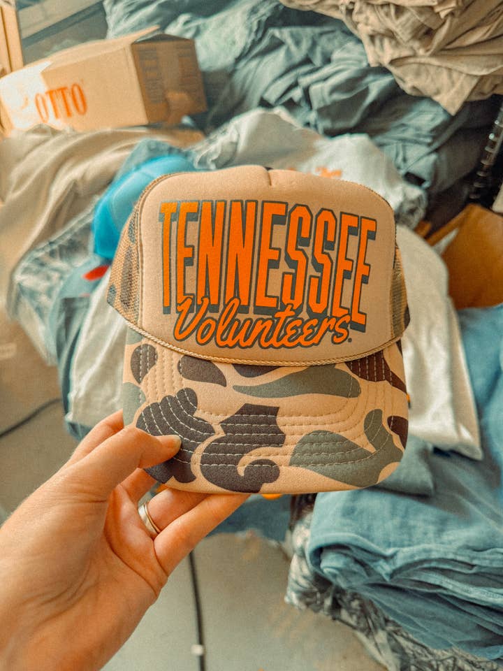 Tennessee Volunteers, Spieltag Trucker Cap für den Großhandel von The Clandestine Underground