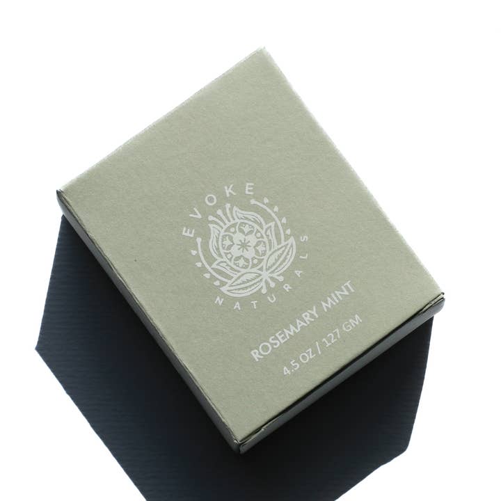 SAVON AU ROMARIN ET À LA MENTHE avec argile verte française pour la vente par Evoke Naturals