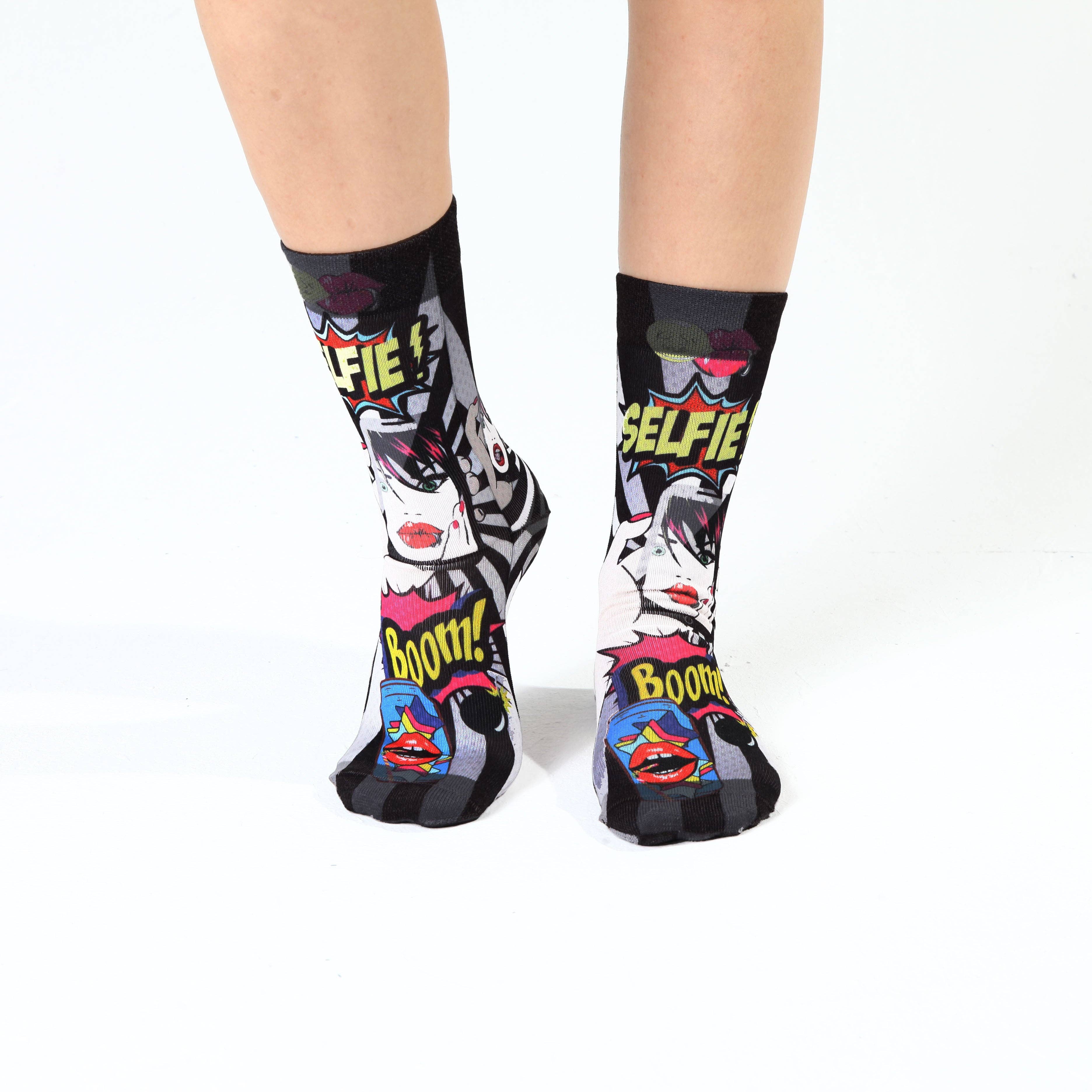 Wigglesteps - Wholesale Socks - Women's - Selfie Boom Lady Sock1