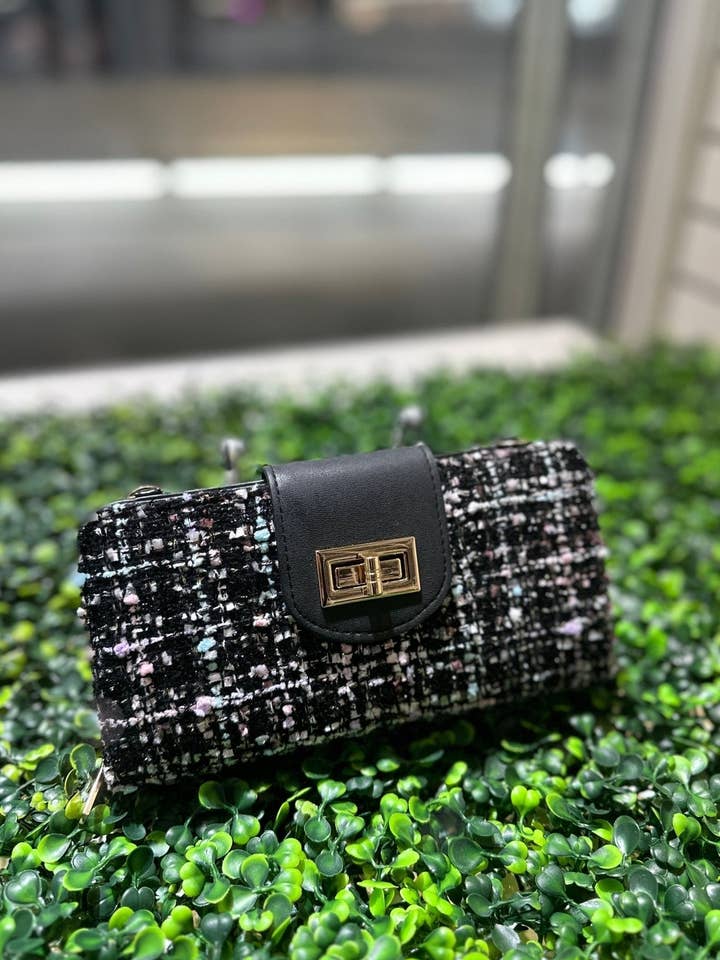 TW041 Tweed Turn Lock Crossbody Wallet for wholesale by MiMi Wholesale