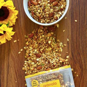 BOLA granola - Wholesale Granola - BOLA granola Original, Crunchy Almond & Pepita - 16oz1