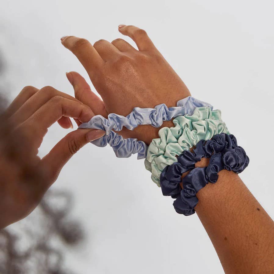 KITSCH - Wholesale Scrunchie - Women's - Ruched Satin Scrunchies 5pc Set - Garden Bouquet3