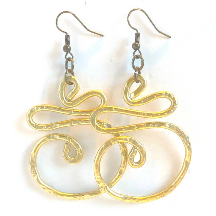 Oorbellen van aluminium, getextureerde, handgemaakte draad voor wholesale door Wendy Nichele Jewelry