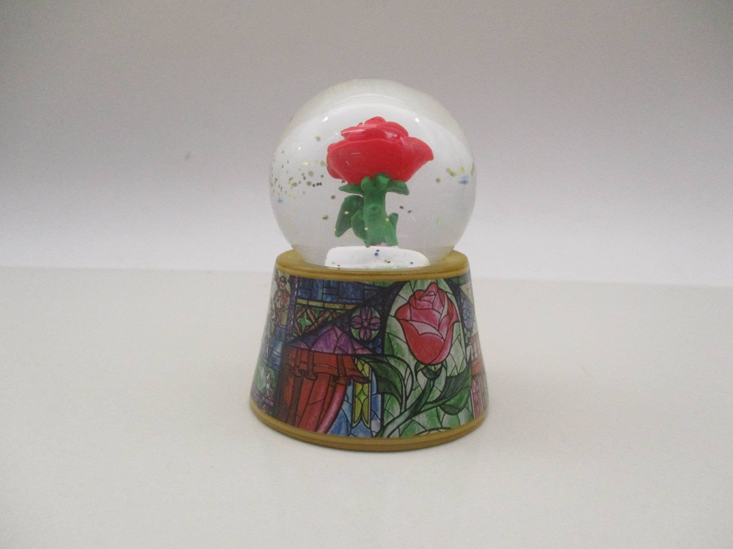 Silver Buffalo - Wholesale Snow Globe - Beauty & The Beast Rose Boxed 45mm Light Up Snow Globe4