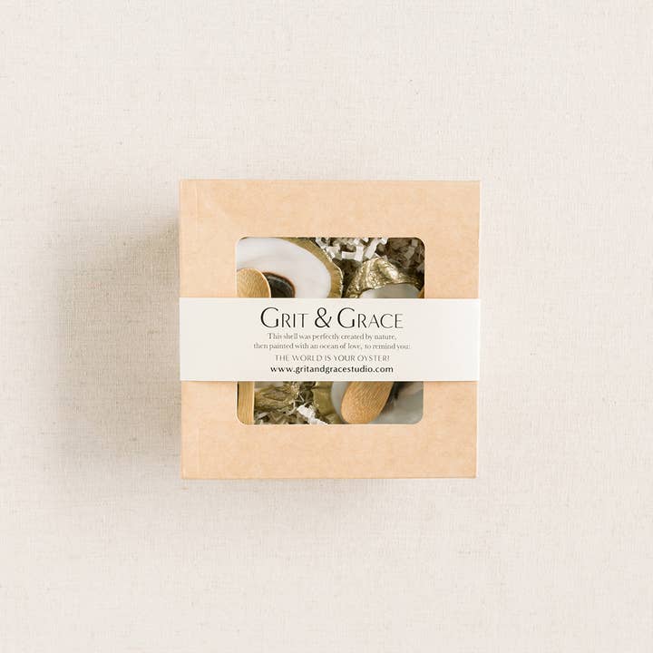 Grit and Grace Studio - Wholesale Salt & pepper shaker set - Shell Salt and Pepper Cellars3