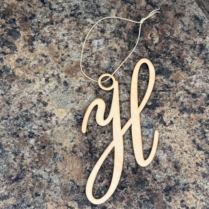 Letra «H» en escritura de tilo para venta al por mayor de Bumbletwist