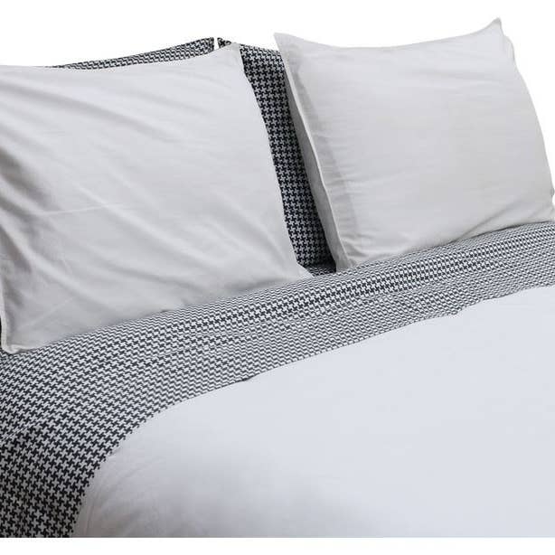 Thread Experiment - Wholesale Down Comforter - Solid Matte Sateen Comforter Set8