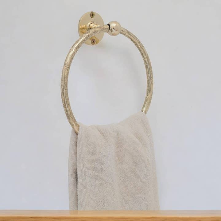 Elegant Brass Towel Holder for Bathroom - Stylish Wall-Mounted Towel Rack for wholesale by Moroccantastics