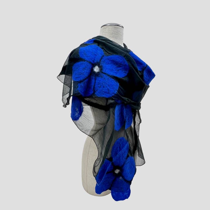 Feltiful - Wholesale Scarf - Women's - Blue Flower Wet Felt Scarf2