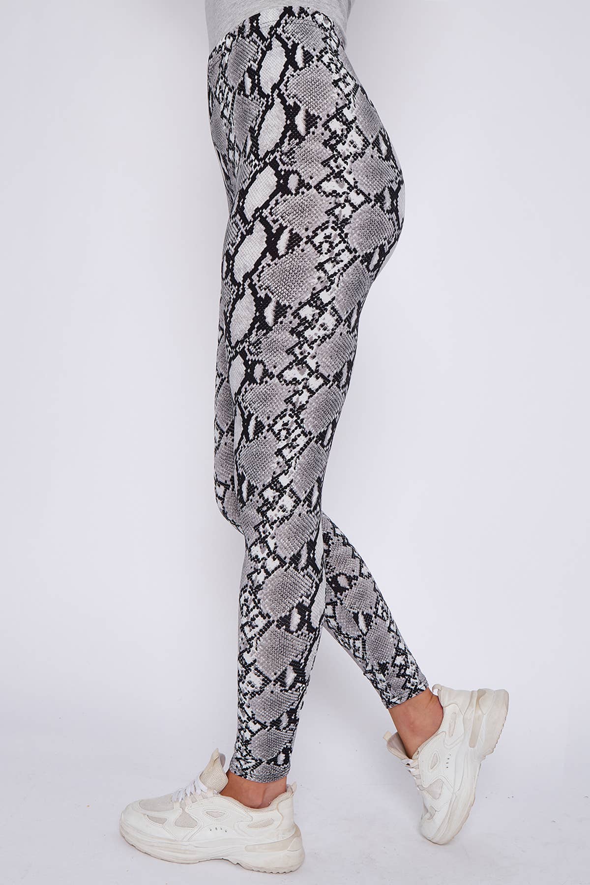 Superbia - Wholesale Fashion Leggings - Women's - Superbia Soft High Waist OneSize Leggings(Regular Size 8-16)70