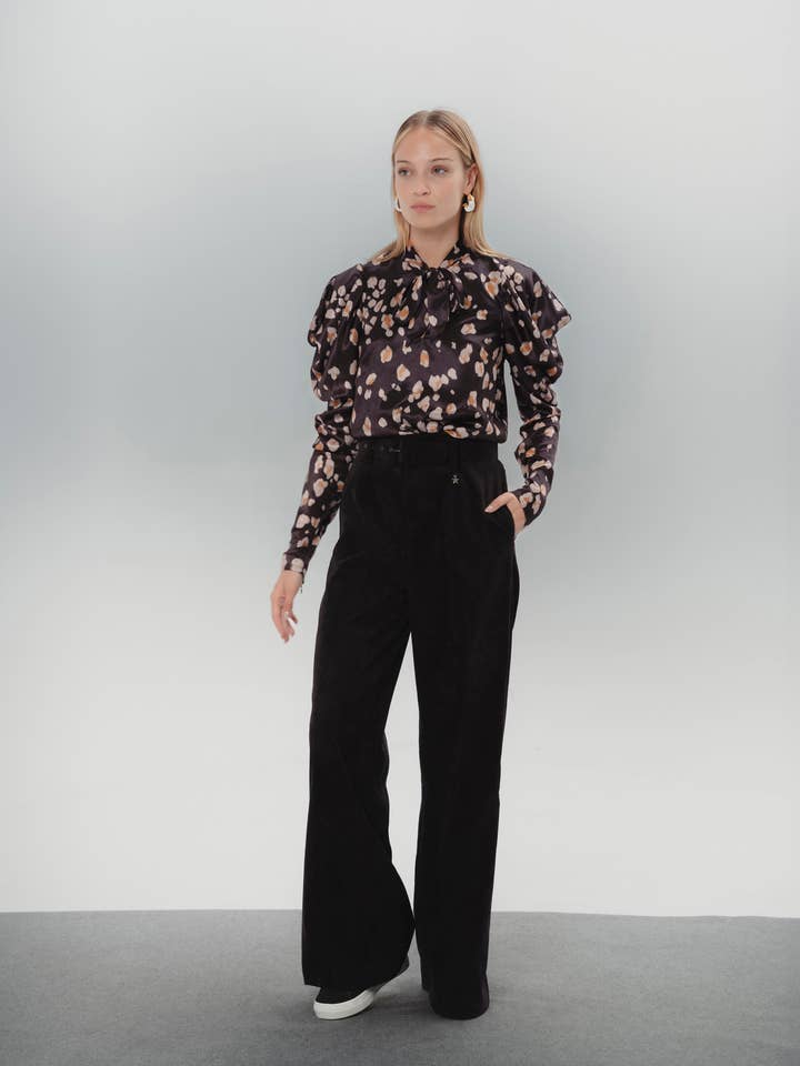 Laura Tryckt Blus för wholesale av Dolores Promesas