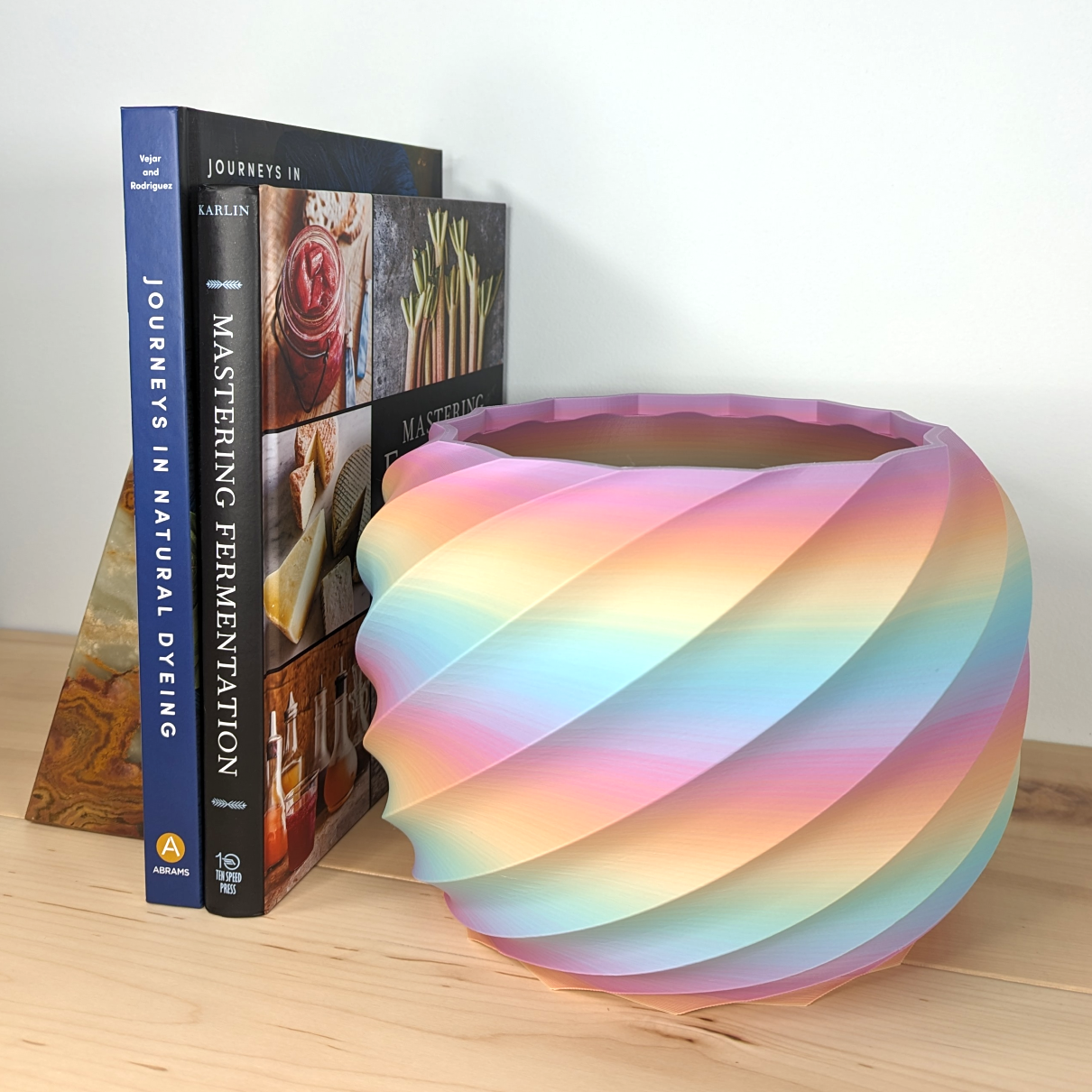 Lark & Anchor - Wholesale Plant Pot - 3D Printed Spiral Planters | Lightweight 2" 4" 6" sizes9