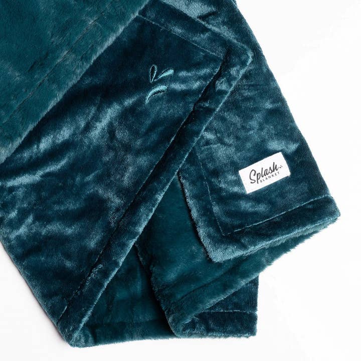 Yoni Pleasure Palace - Vendita all'ingrosso Plaid - Coperta Impermeabile Furlush Squirt™ - Verde Smeraldo2