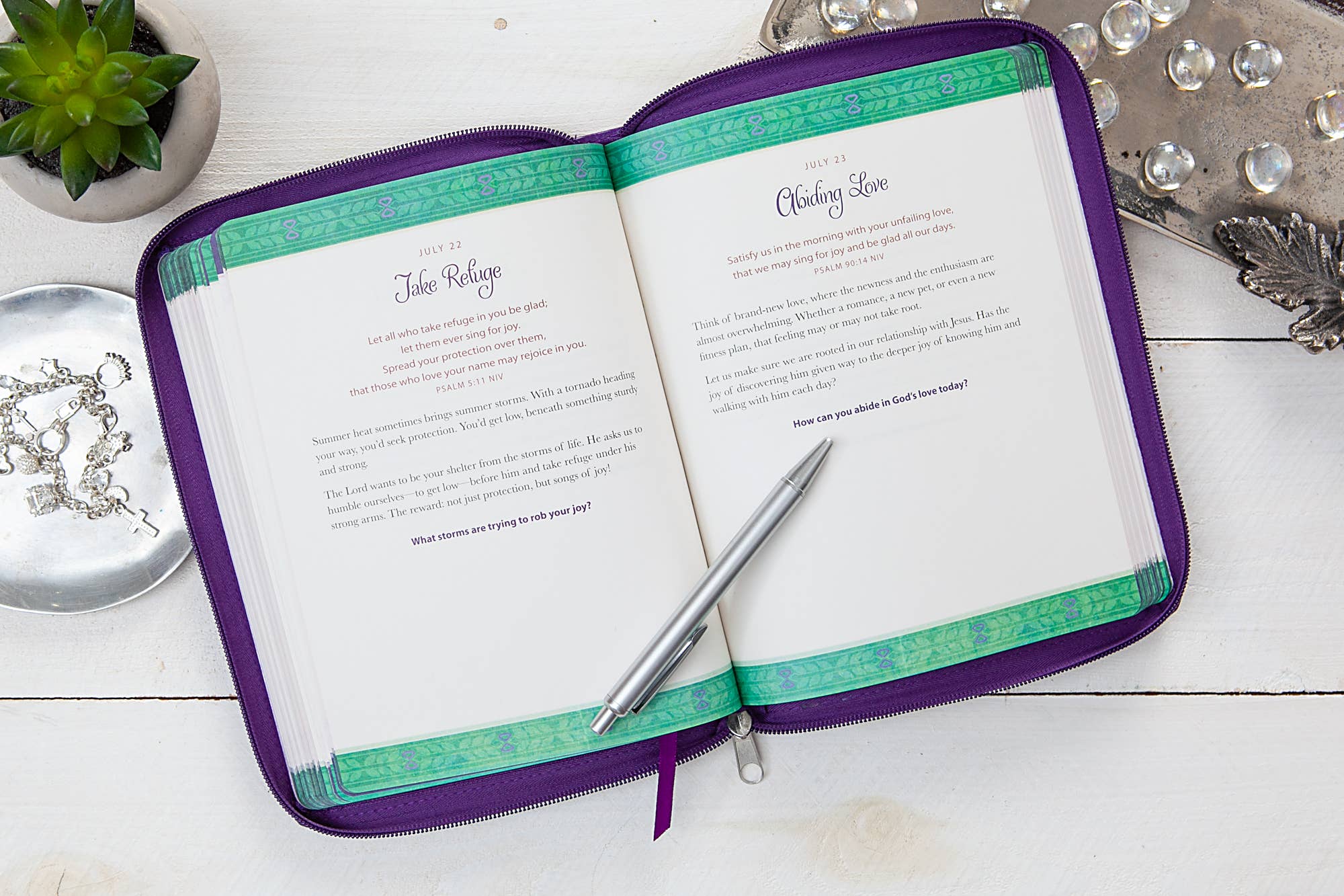 BroadStreet Publishing Group, LLC - Wholesale Crafts, Hobbies & DIY - God Is Always With Me (Zippered Devotional)1