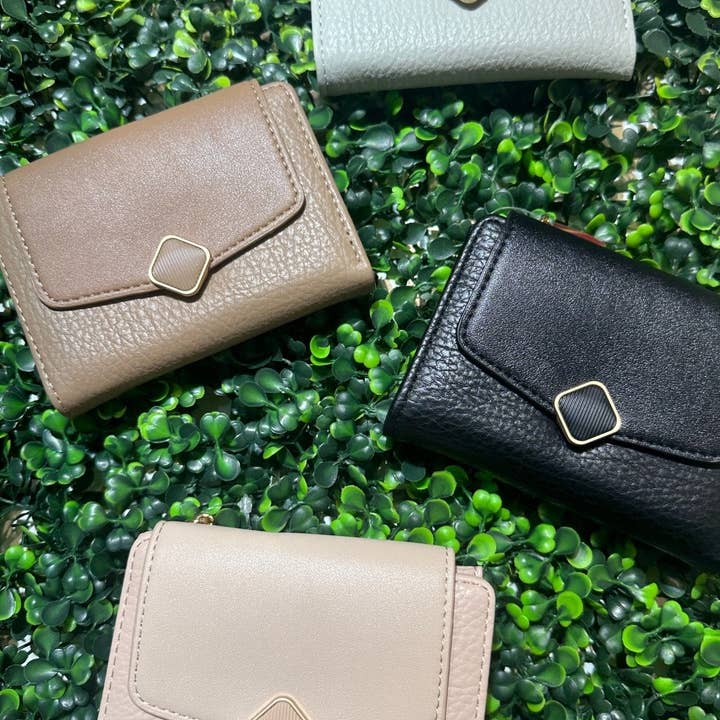 MiMi Wholesale - Wholesale Wallet - Women's - M6601 Linda Small Zip and Fold Wallet2