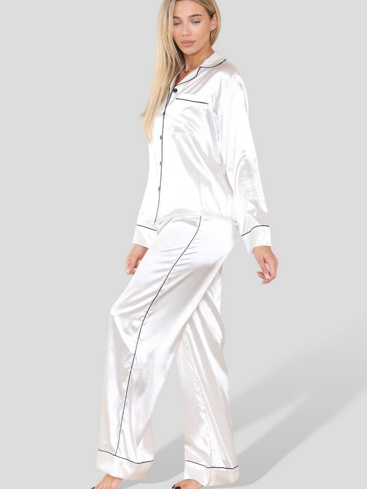 Elainah Fashion – wholesale Sleepwear set – Women's – White satin pj set4