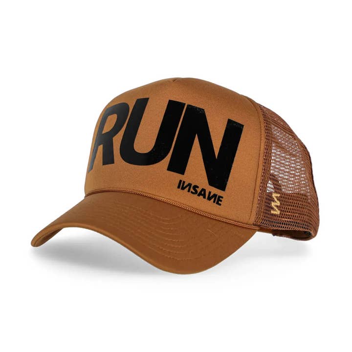 RUN truckerkeps kamel och svart för wholesale av INSANE