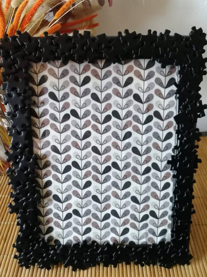 Black puzzle frame for wholesale by Funnycreation