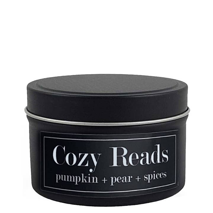 Candela Cozy Reads 113 g con Zucca, Spezie e Pera Anjou per la vendita all'ingrosso da parte di Fly Paper Products