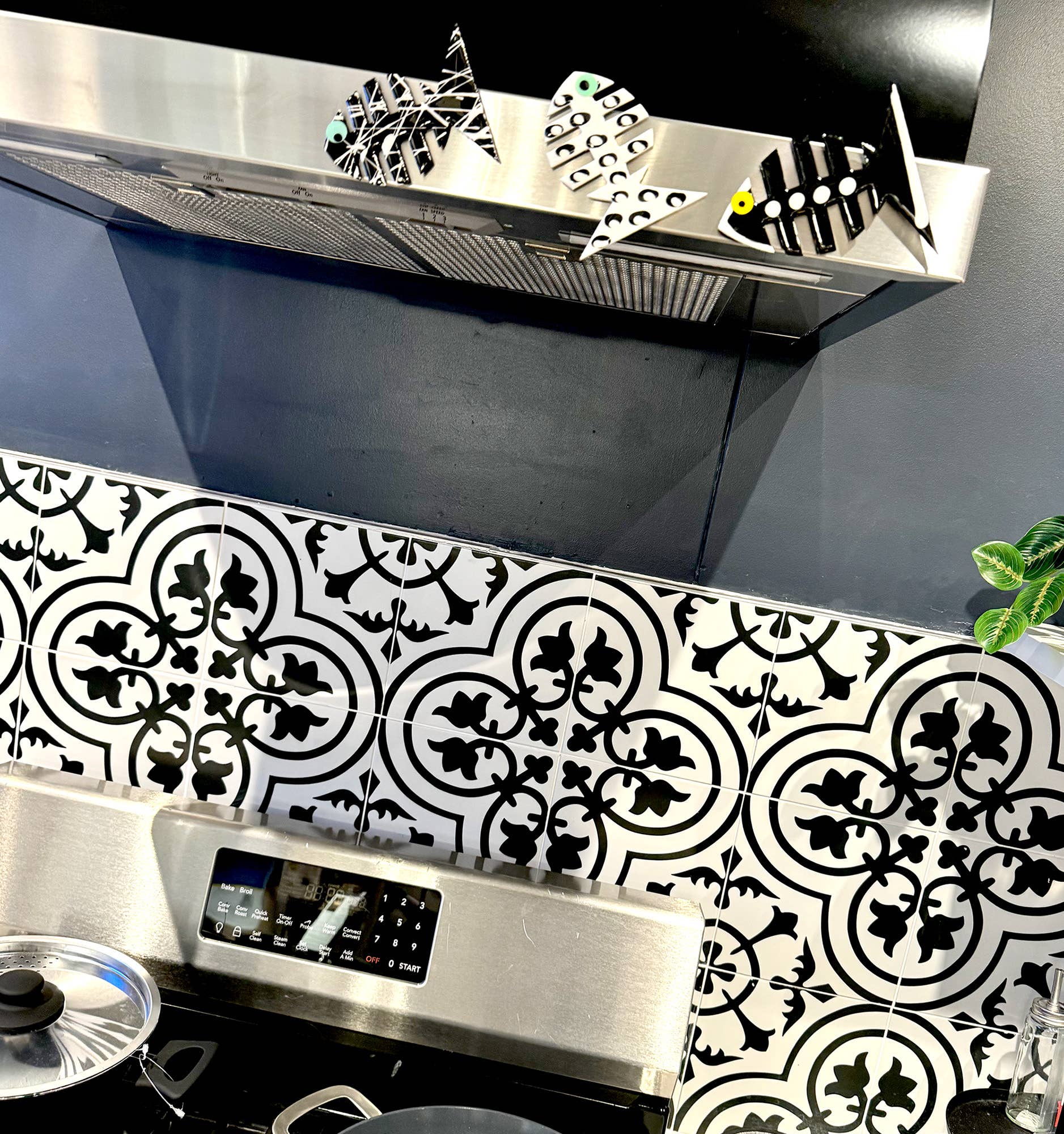 Cuccia Co. - Wholesale Magnet - Friends Fish Magnets, Urban Vibe 3