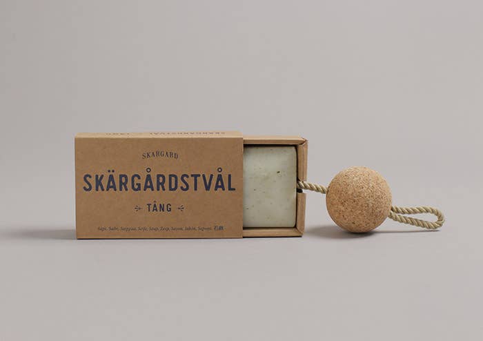 Skargard - Wholesale Bar Soap - Skärgårdstvål Tång soap bar w. cork float (Seaweed)