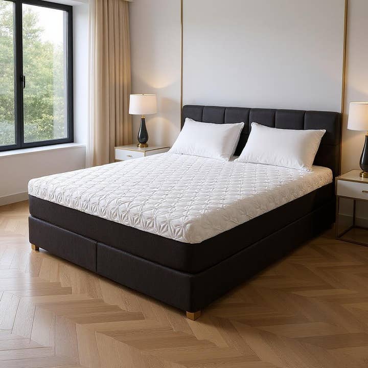 HomeRoots - Wholesale Bed - 12" Foam Copper Infused Gel Memory Foam Mattress