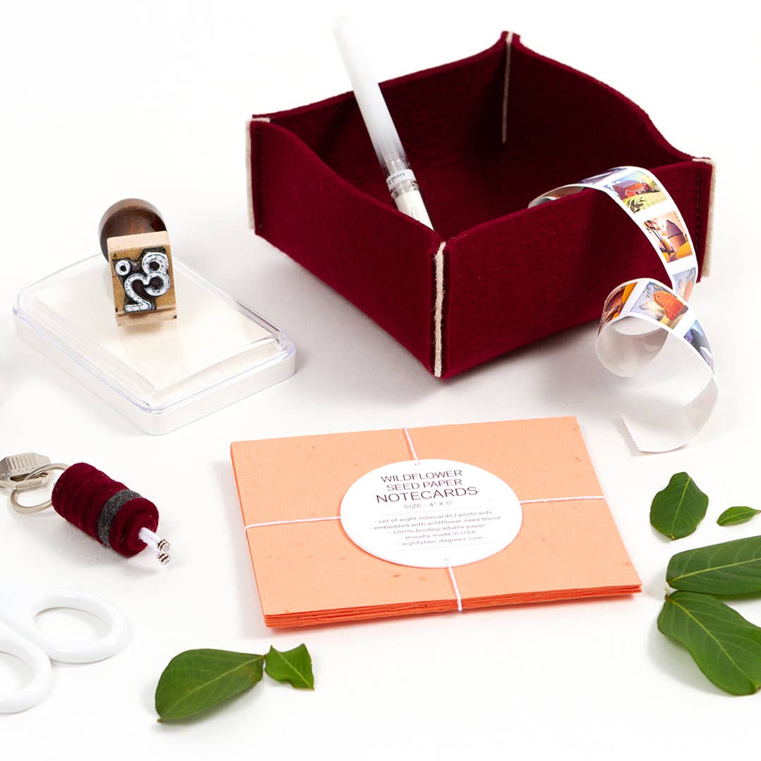 Studio 82° - Wholesale Stationery/Notecard Set - Wildflower Seed Notecards12