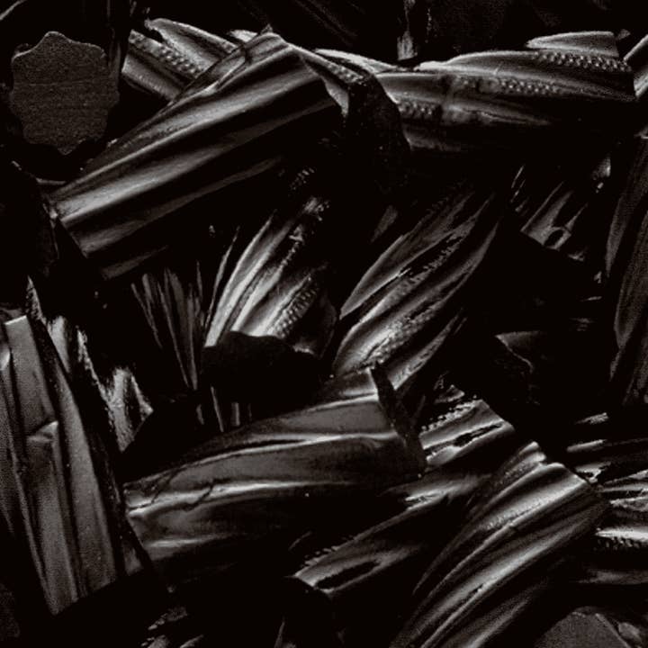 Duff & Shaw - Legendary Snacks - Wholesale Licorice - Nosferatu’s Black Licorice1