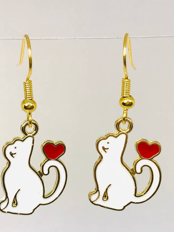 Ohrringe Katze mit Liebe in Schwarz und Weiß für den Großhandel von SimpleNGreat