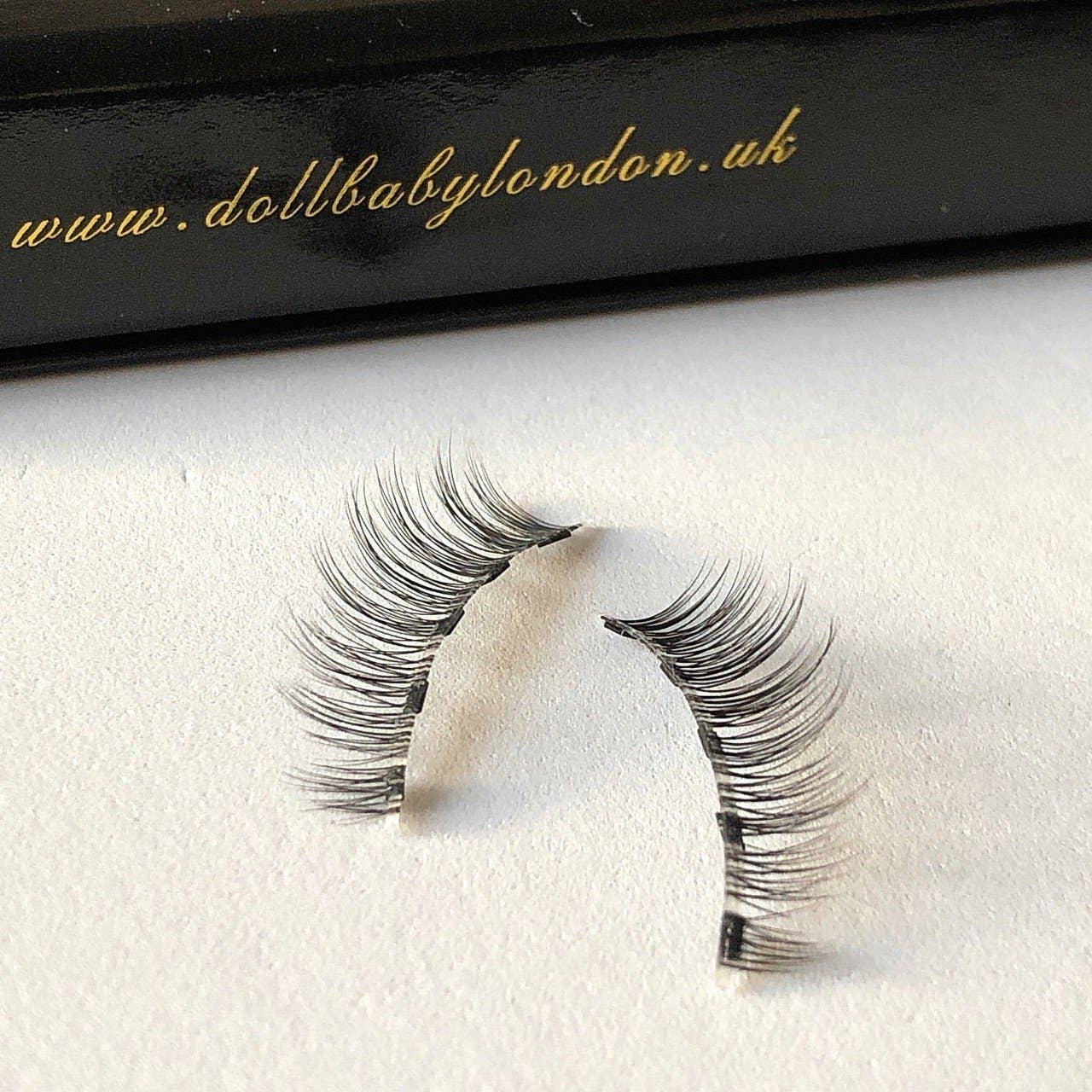 Dollbaby London Lashes - Vendita all'ingrosso Ciglia finte - Ciglia magnetiche Paris - Le più leggere e naturali9