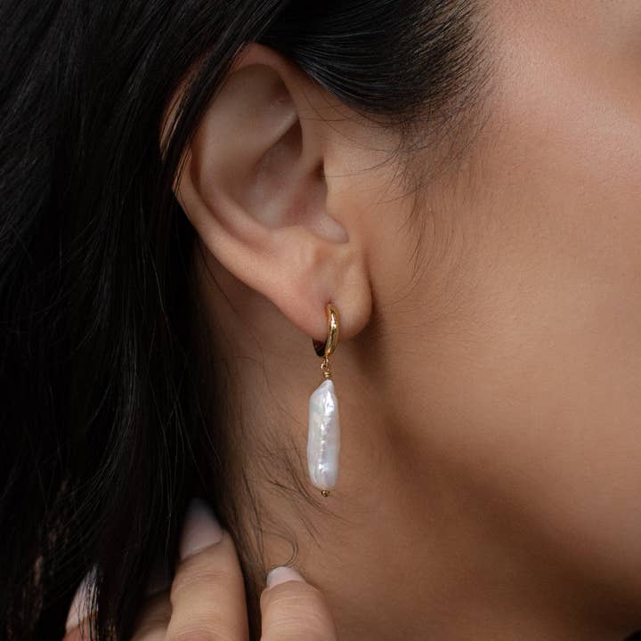 Moorea Baroque Huggies for wholesale by Au 79