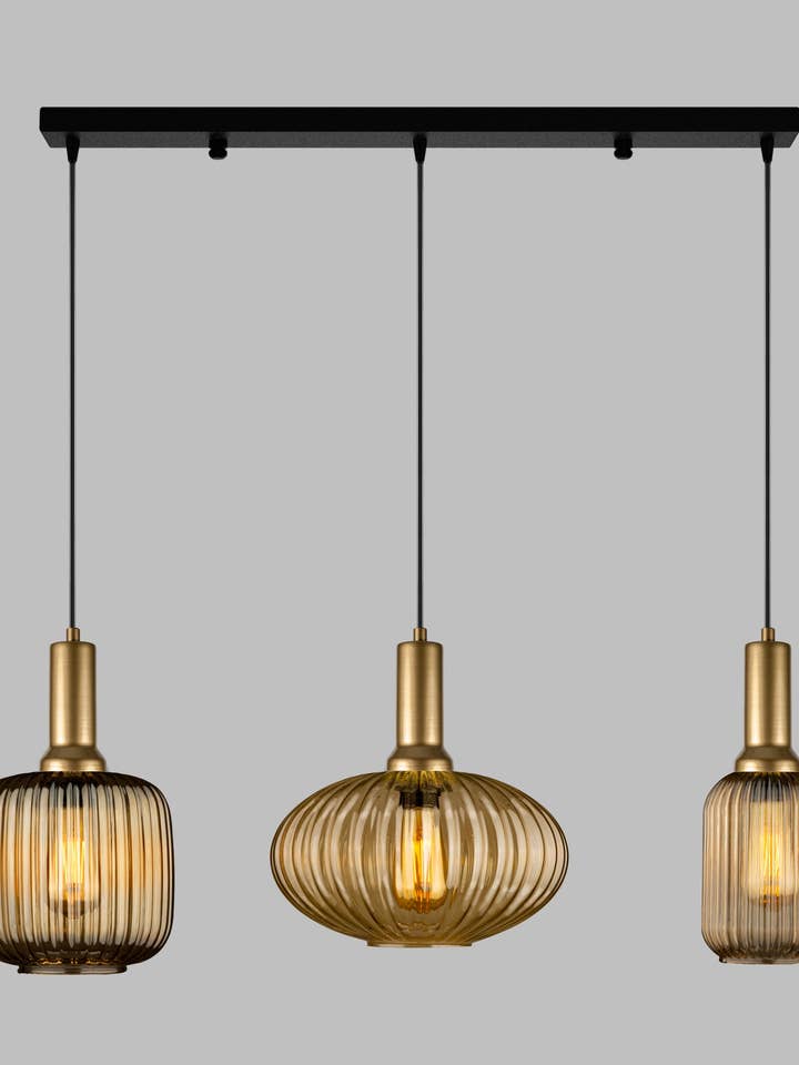 Geribbeld glazen amber getinte hanglamp, opties in amber-rokerig-helder-wit, organische architectuur - geïnspireerd op Scandinavisch design, verstelbare lengte voor wholesale door Eclipse Lighting