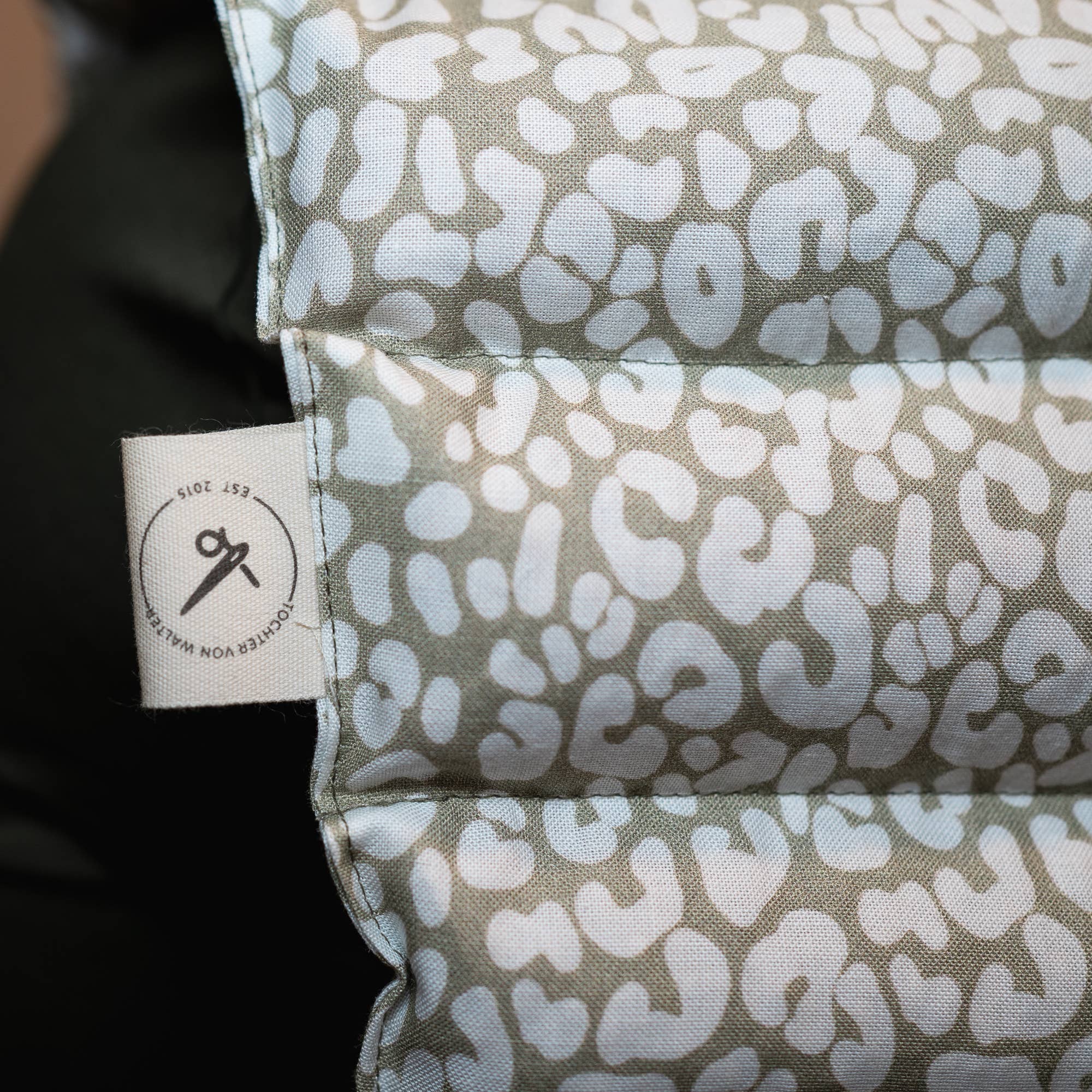 Tochter von Walter - Vente Bandeau pour le spa - Coussin chauffant pour le cou à motif léopard5