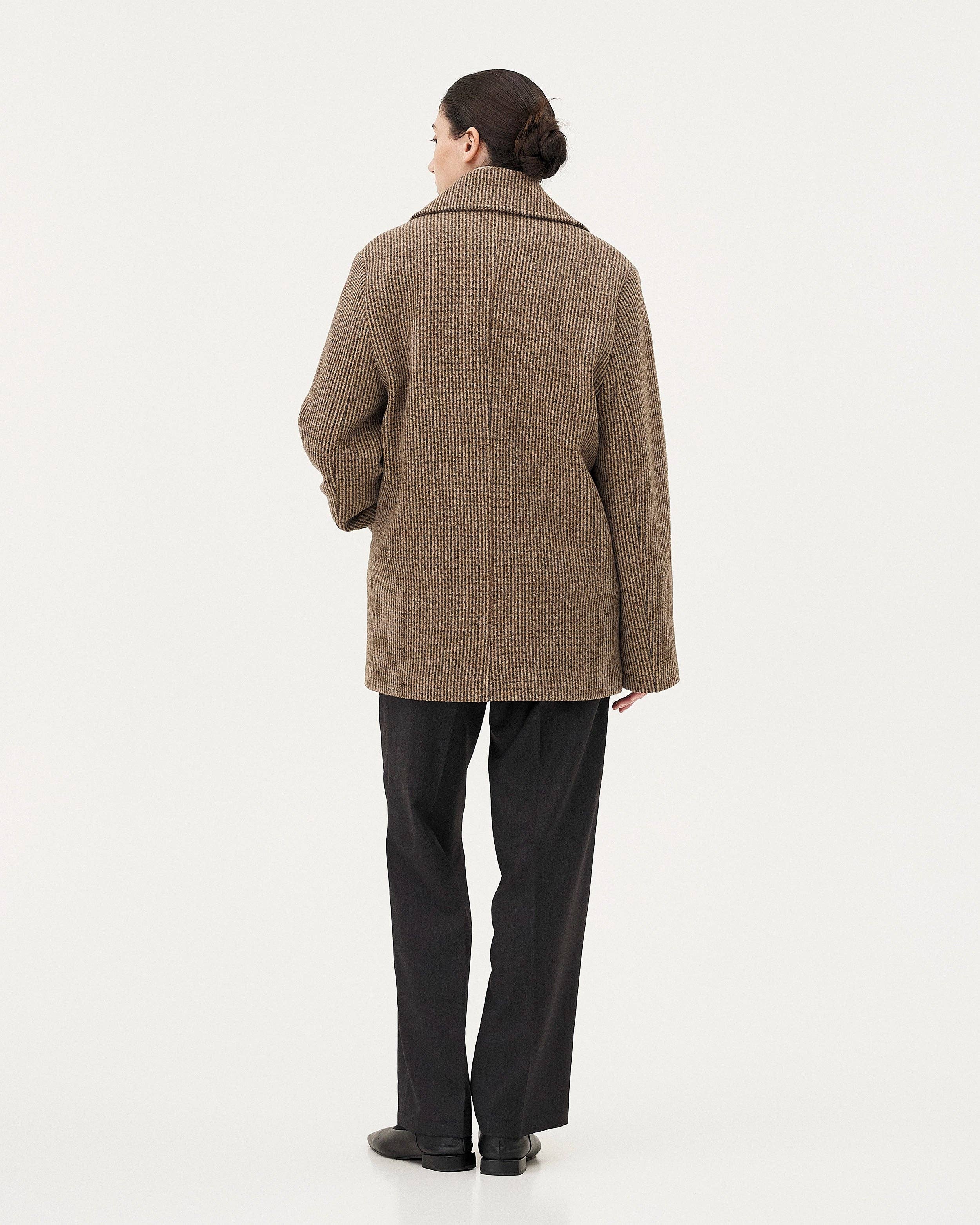 NOYOCO - Wholesale Peacoat - Women's - Dundee Cocoa Oversized Coat7