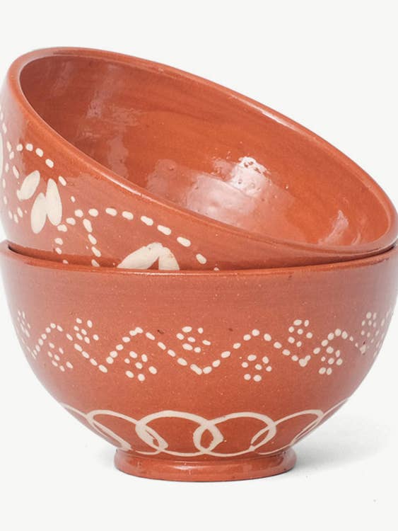Hand-painted clay bowl for wholesale by Casa Atlântica
