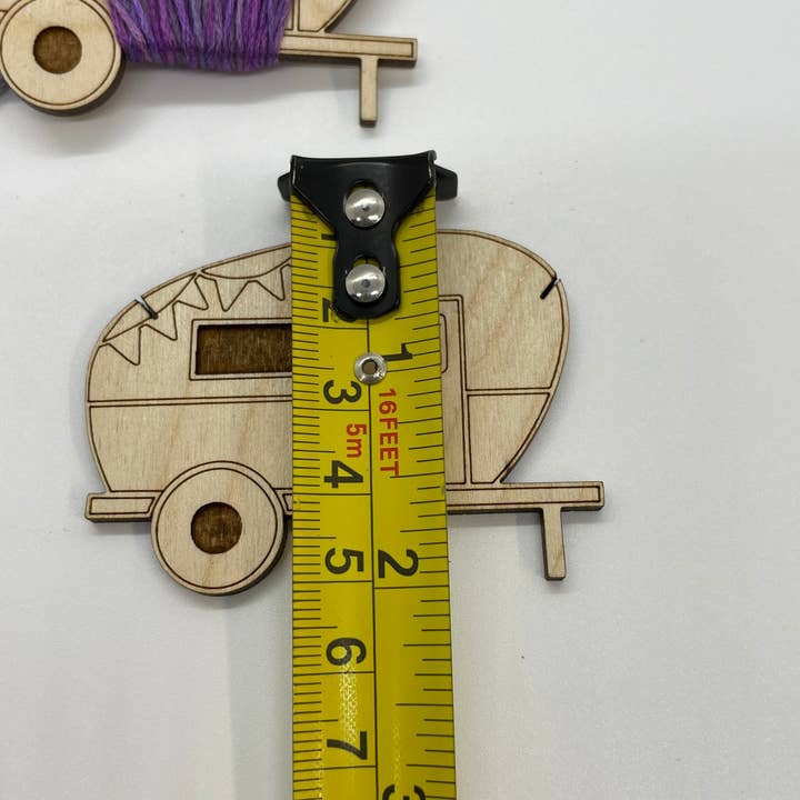 Velvet Guillotine - Wholesale Embroidery/Cross Stitch Supplies - Camper Wooden Bobbins: Floss & Thread Organizer - Set of 123