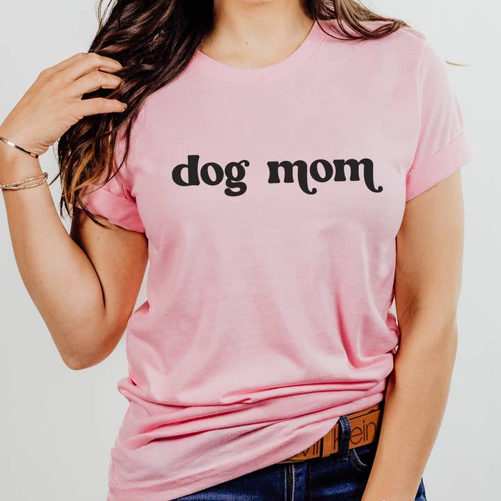 Camiseta estampada Dog Mom, unisex Bella + Canvas para venta al por mayor de Lissi Designs