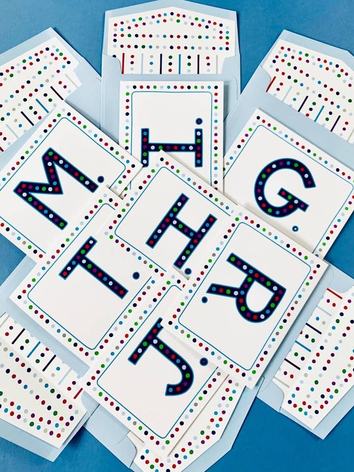 Blockieren Sie initial mit Multi Dot - Set von 10 Karten für den Großhandel von Mighty Violet Design