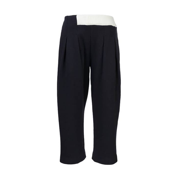 Sorte joggingbukser i økologisk bomuldsfleece for engroshandel hos Infantium Victoria