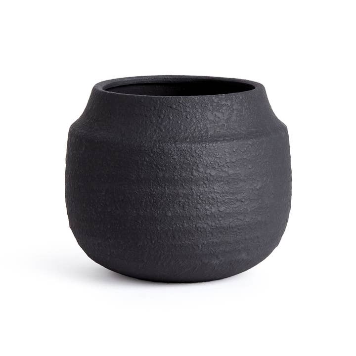 Geena Cachepot, Black for wholesale on Faire