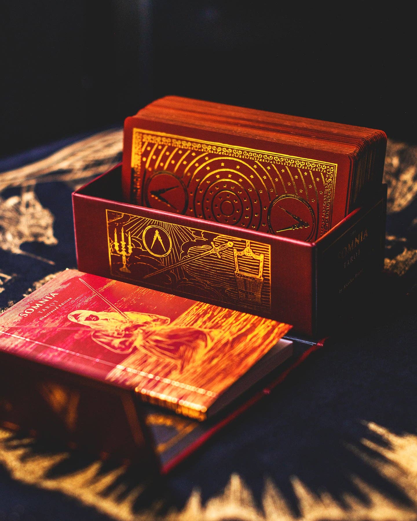 The Somnia Tarot by Nicolas Bruno - Wholesale Tarotkaarten - The Somnia Tarot - Geïllustreerde editie - 78 kaarten tarotdeck - door Nicolas Bruno6