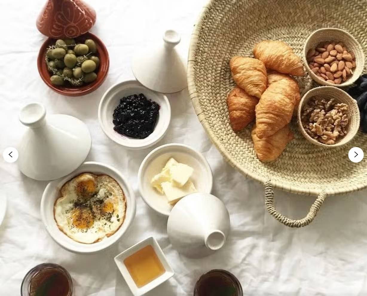 HandmadeBestSeller – Großhandel Dekorative Platte/Teller/Schüssel – Natürlicher Tischkorb, großer handgeflochtener marokkanischer Teller3