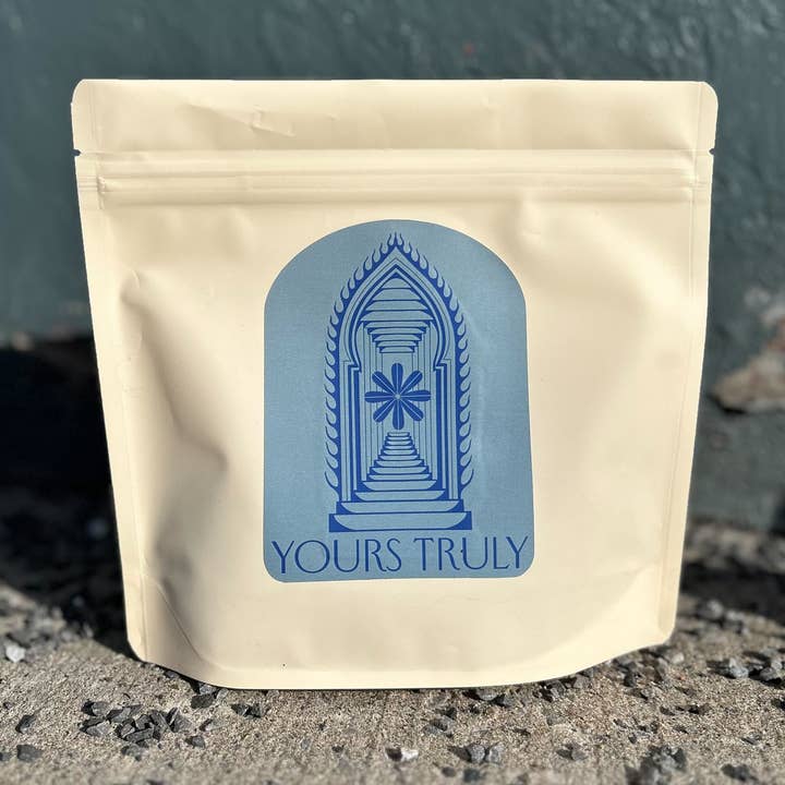 Yours Truly - Wholesale Coffee Beans - The Oracle - Medium/Dark Roast Coffee in 300g and 5lbs0